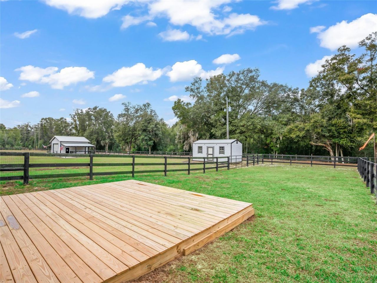 6570 SE 175th Court, Morriston, FL 32668 Photo