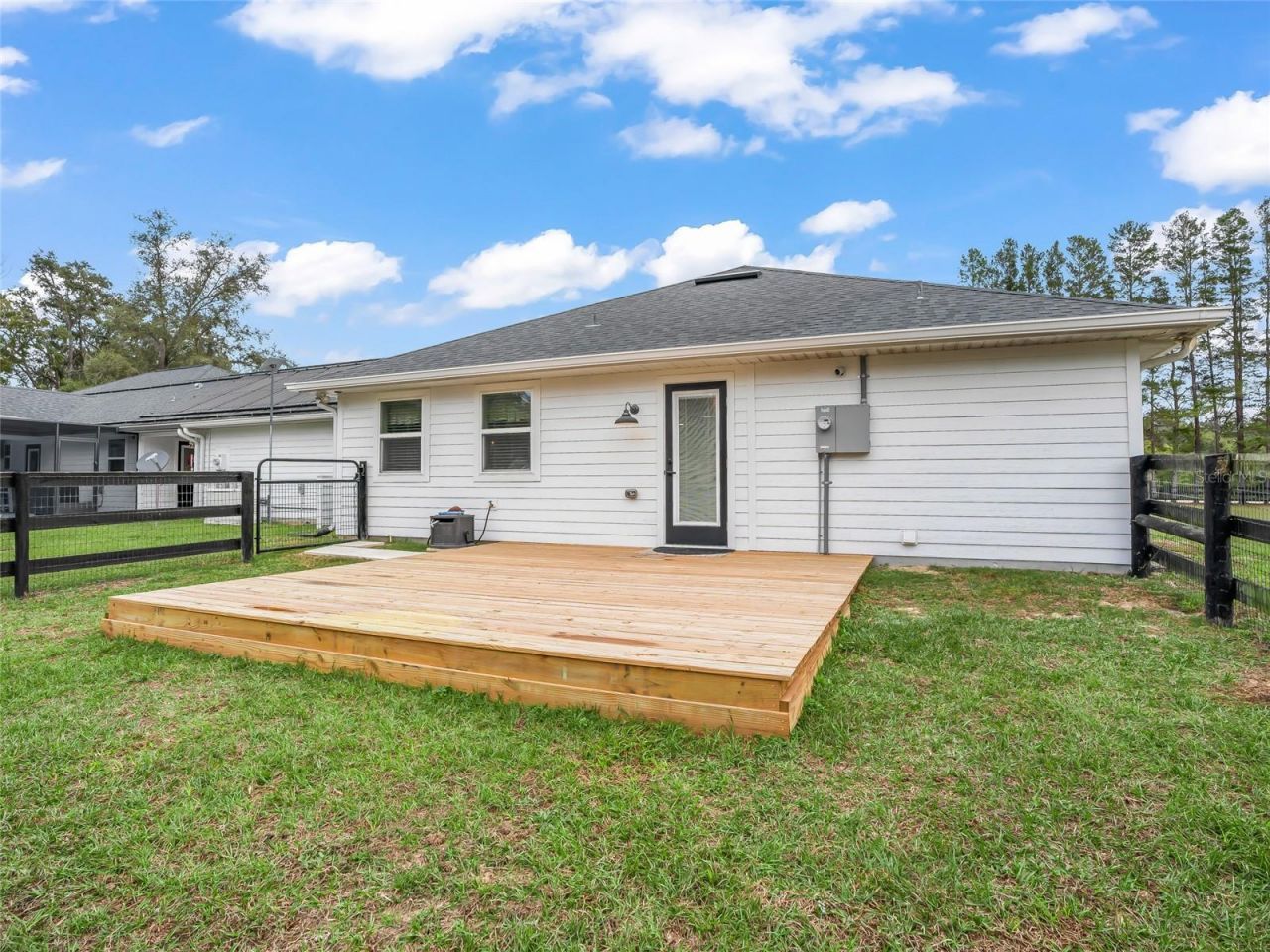 6570 SE 175th Court, Morriston, FL 32668 Photo