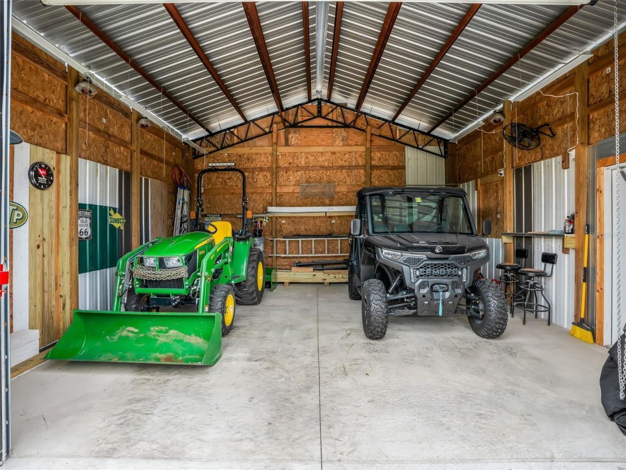 6570 SE 175th Court, Morriston, FL 32668 Photo