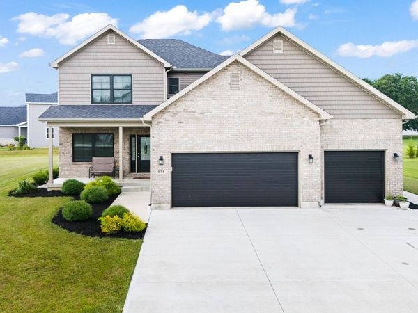 974 Stony Brook Lane, Troy, OH 45373