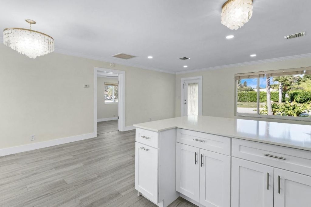 912 SE 8th Court, Deerfield Beach, FL 33441 Photo