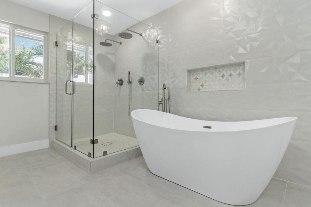 912 SE 8th Court, Deerfield Beach, FL 33441 Photo