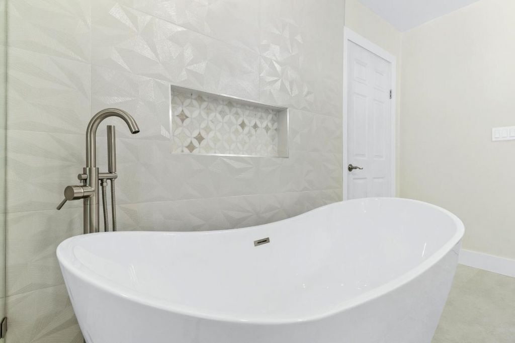 912 SE 8th Court, Deerfield Beach, FL 33441 Photo