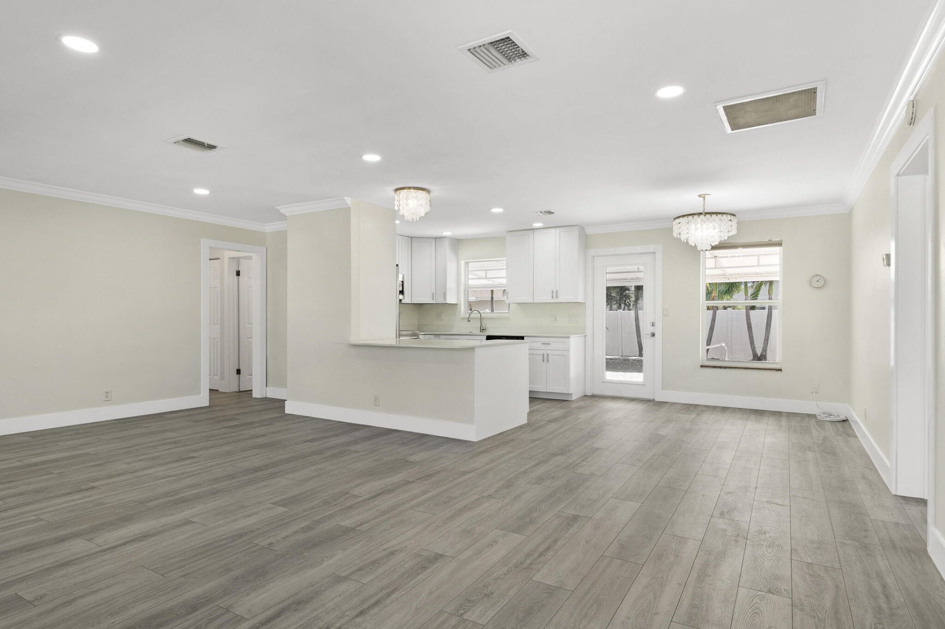 912 SE 8th Court, Deerfield Beach, FL 33441 Photo