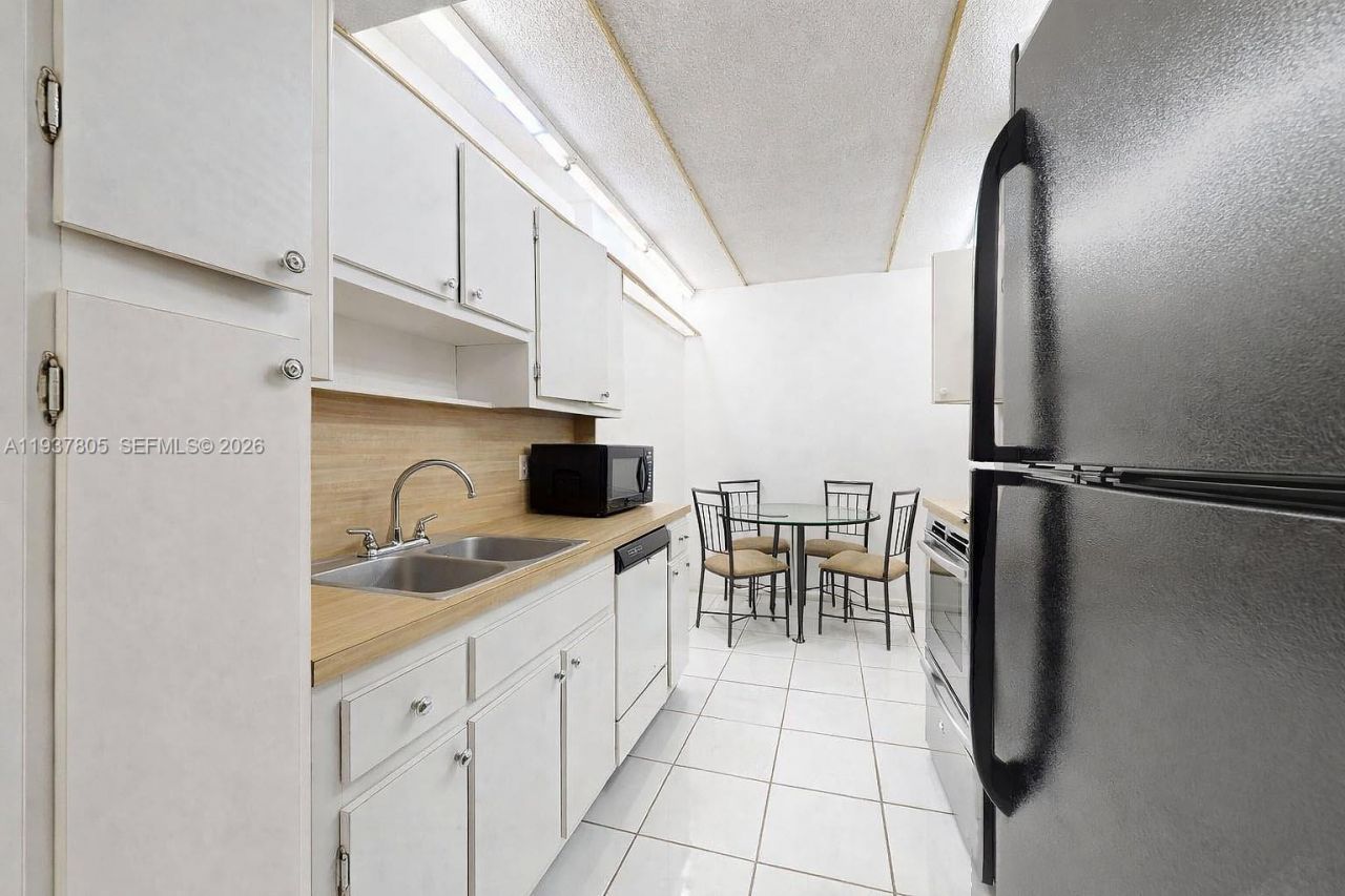 3850 Washington St, Unit 314, Hollywood, FL 33021 Photo