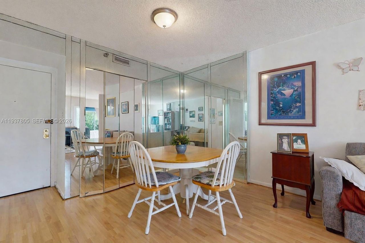 3850 Washington St, Unit 314, Hollywood, FL 33021 Photo