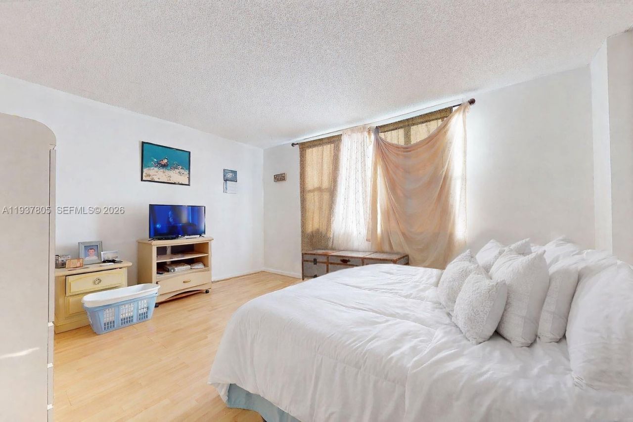 3850 Washington St, Unit 314, Hollywood, FL 33021 Photo