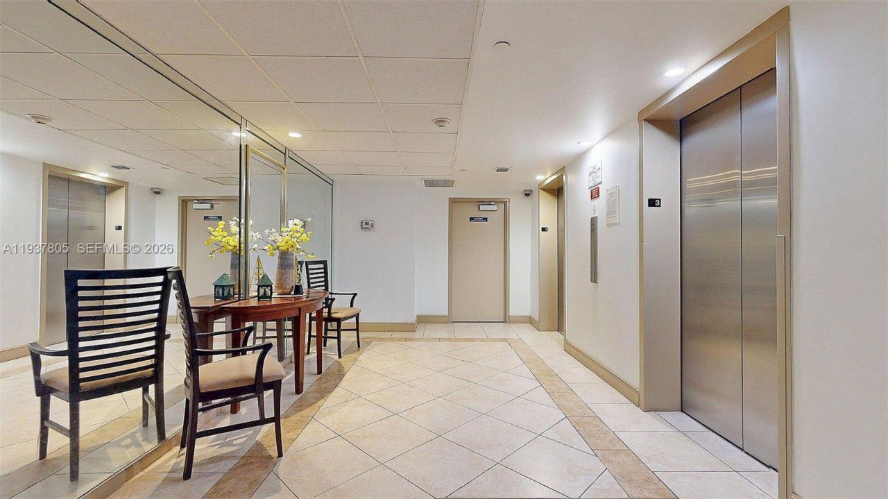 3850 Washington St, Unit 314, Hollywood, FL 33021 Photo