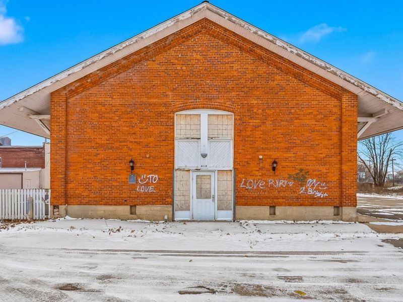 412 E River Street, Elyria, OH 44035 Photo 11