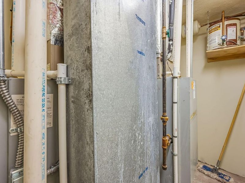 412 E River Street, Elyria, OH 44035 Photo 126