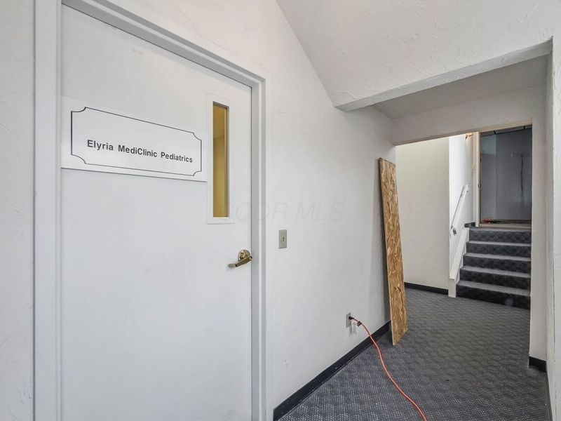 412 E River Street, Elyria, OH 44035 Photo 136