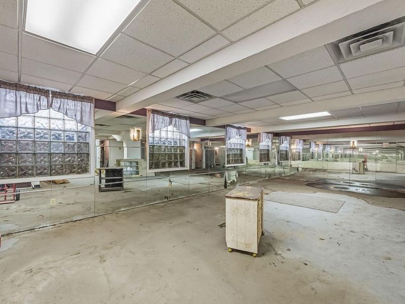 412 E River Street, Elyria, OH 44035 Photo 138