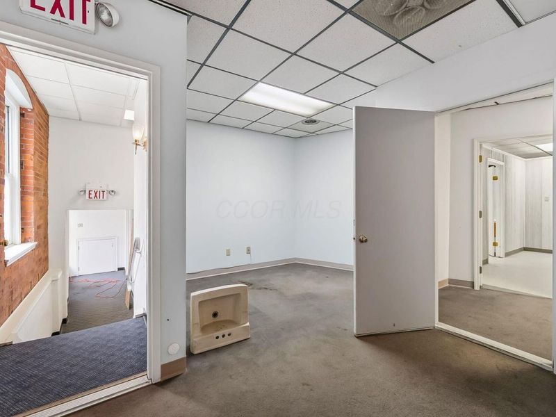 412 E River Street, Elyria, OH 44035 Photo 146