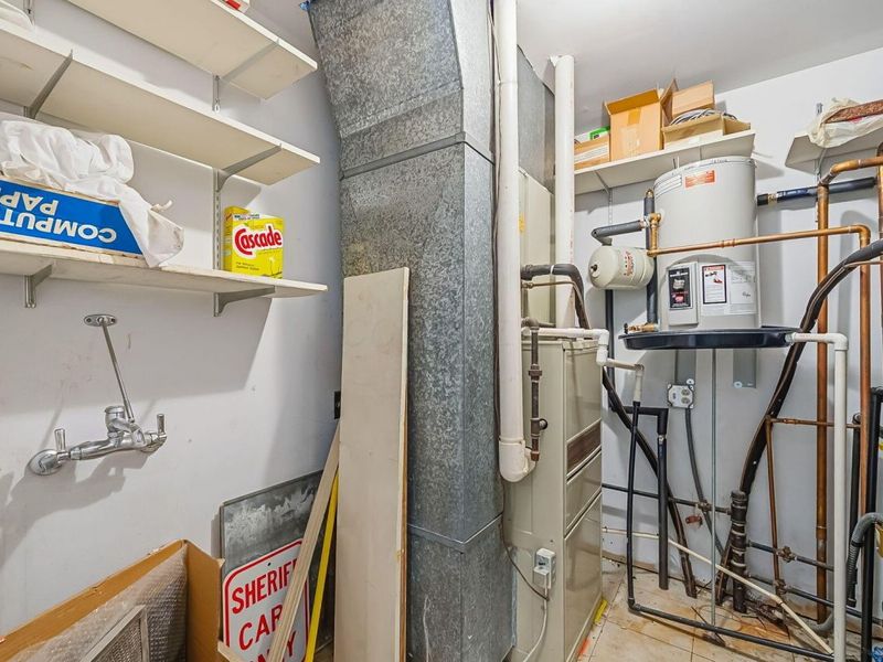 412 E River Street, Elyria, OH 44035 Photo 187