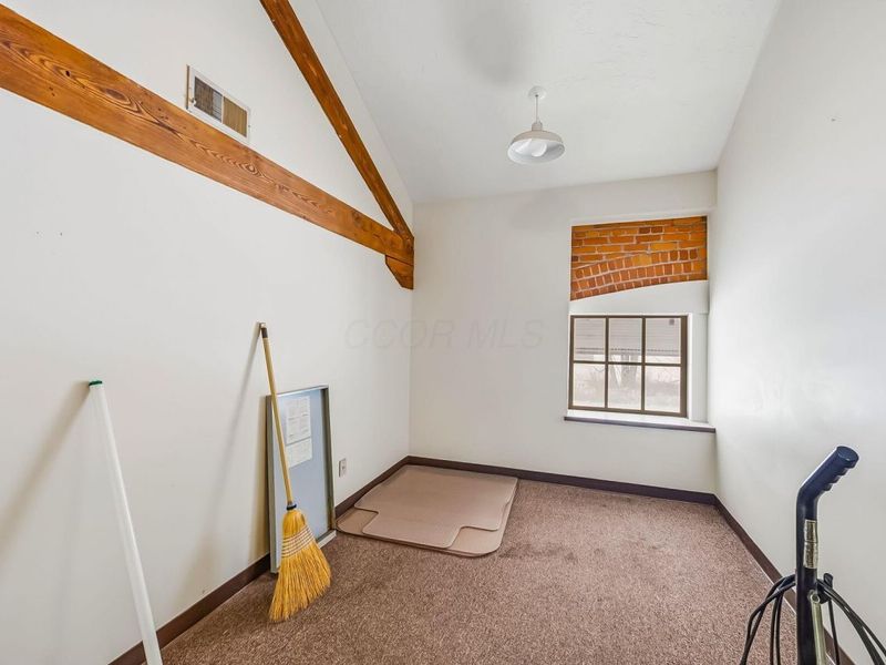 412 E River Street, Elyria, OH 44035 Photo 197