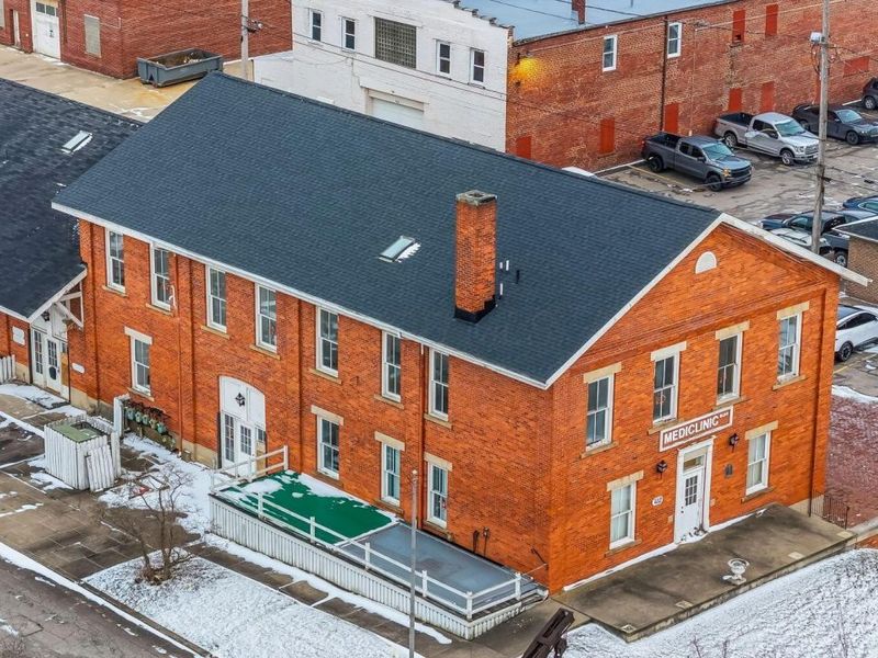 412 E River Street, Elyria, OH 44035 Photo 22