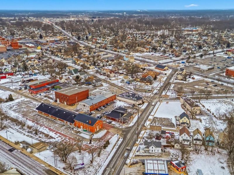 412 E River Street, Elyria, OH 44035 Photo 31