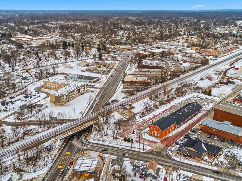 412 E River Street, Elyria, OH 44035 Photo 32