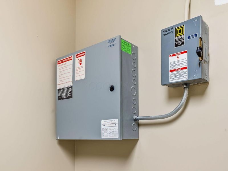 412 E River Street, Elyria, OH 44035 Photo 45