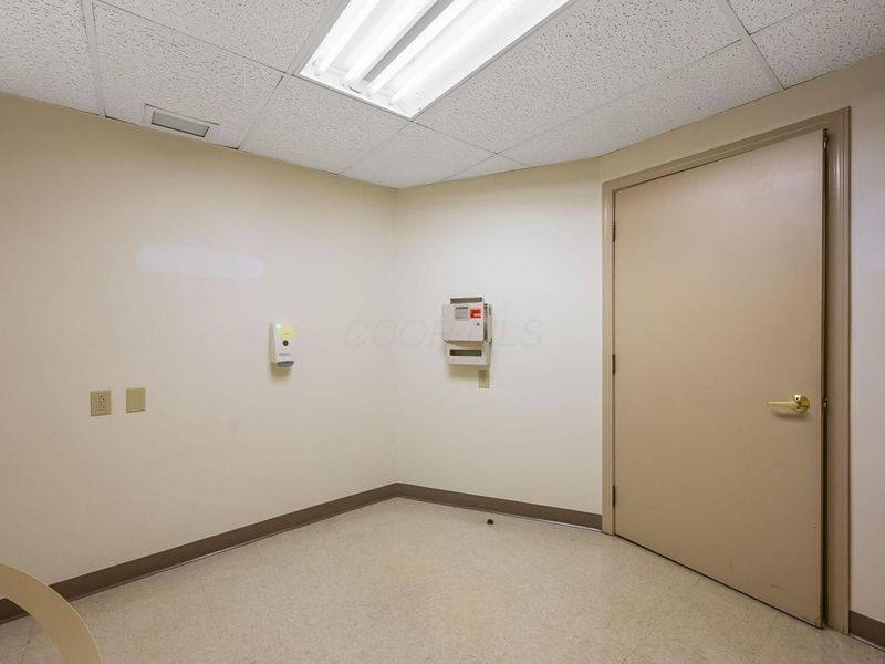 412 E River Street, Elyria, OH 44035 Photo 54