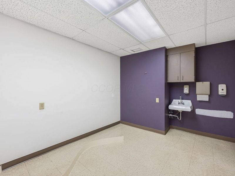 412 E River Street, Elyria, OH 44035 Photo 84