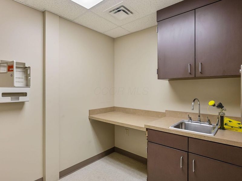 412 E River Street, Elyria, OH 44035 Photo 88