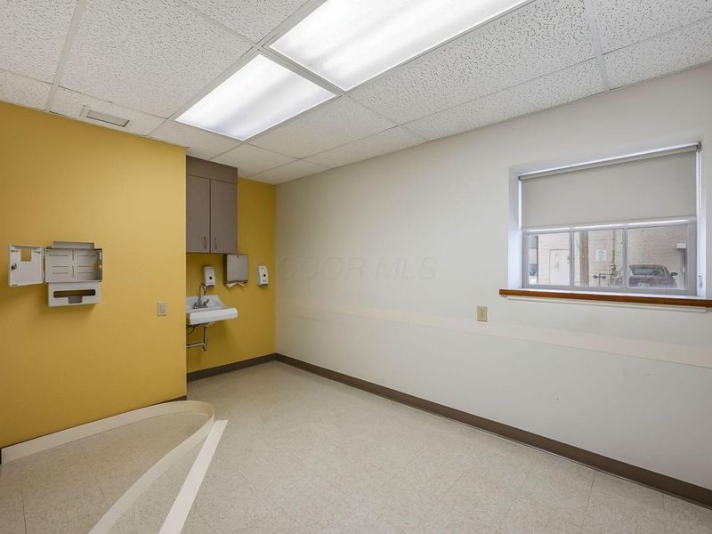 412 E River Street, Elyria, OH 44035 Photo 89