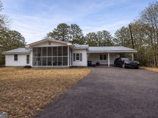 11080 White House Parkway, Woodbury, GA 30293