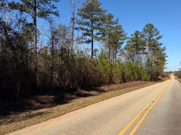 +/- 7.65 ACRES Hut Road, Box Springs, GA 31801