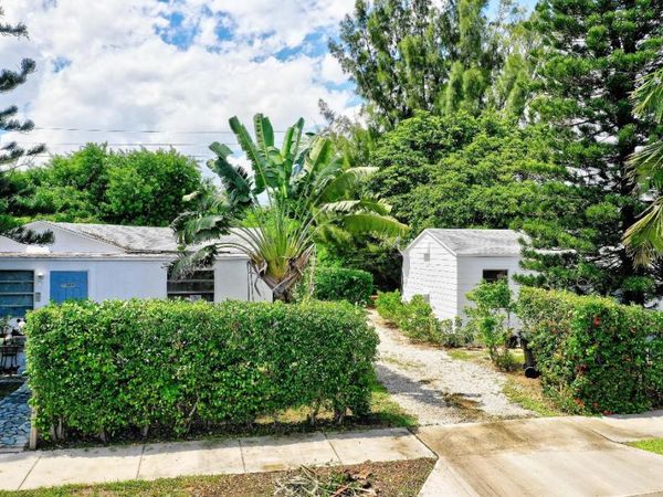 2405-2407 N East Coast Street, Lake Worth Beach, FL 33460