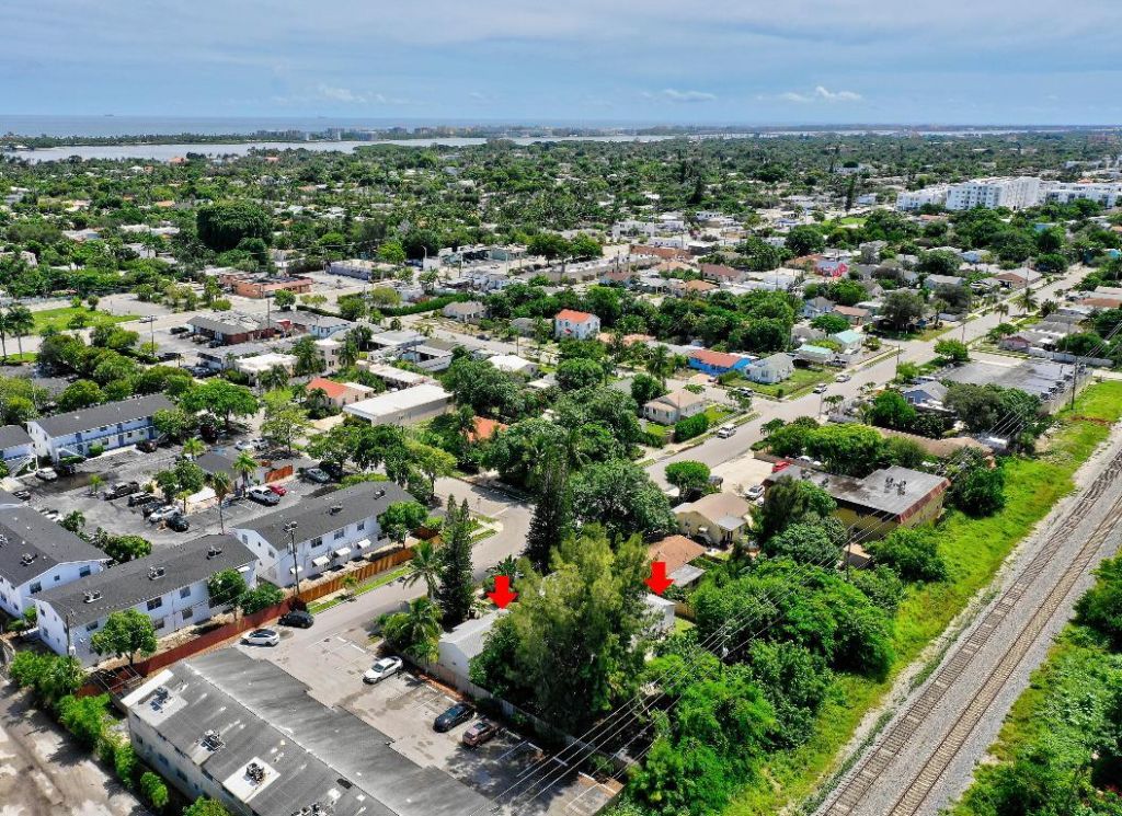 2405-2407 N East Coast Street, Lake Worth Beach, FL 33460 Photo