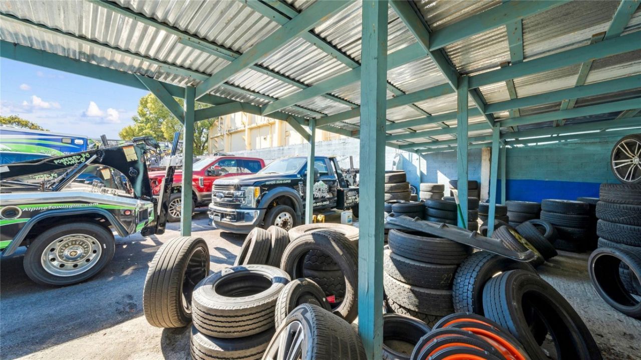 820 NW 23rd St, Miami, FL 33127 Photo