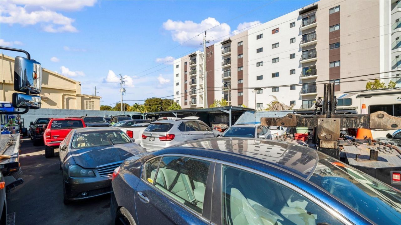 820 NW 23rd St, Miami, FL 33127 Photo