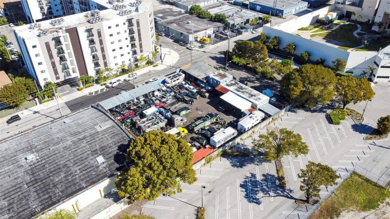 820 NW 23rd St, Miami, FL 33127 Photo