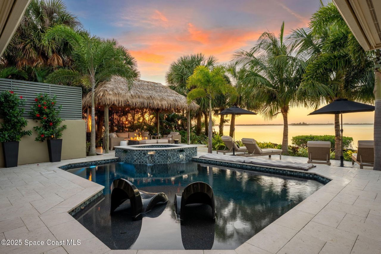 467 Spoonbill Lane, Melbourne Beach, FL 32951 Photo