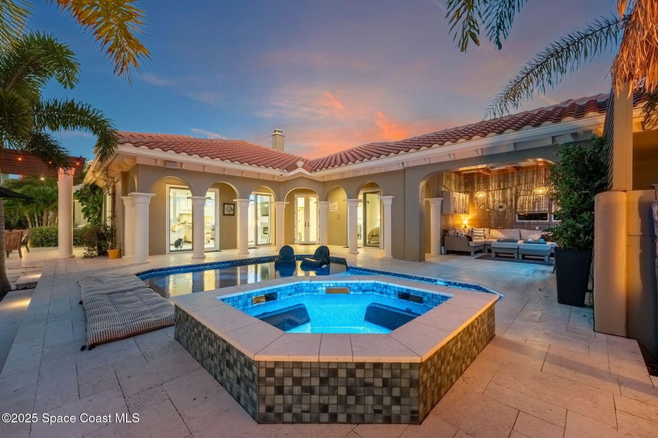 467 Spoonbill Lane, Melbourne Beach, FL 32951 Photo