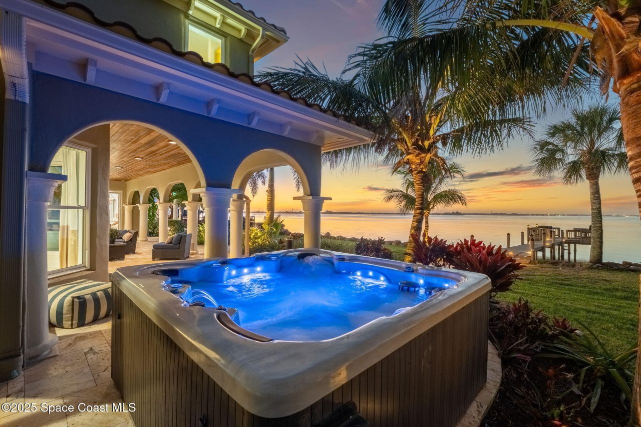 467 Spoonbill Lane, Melbourne Beach, FL 32951 Photo