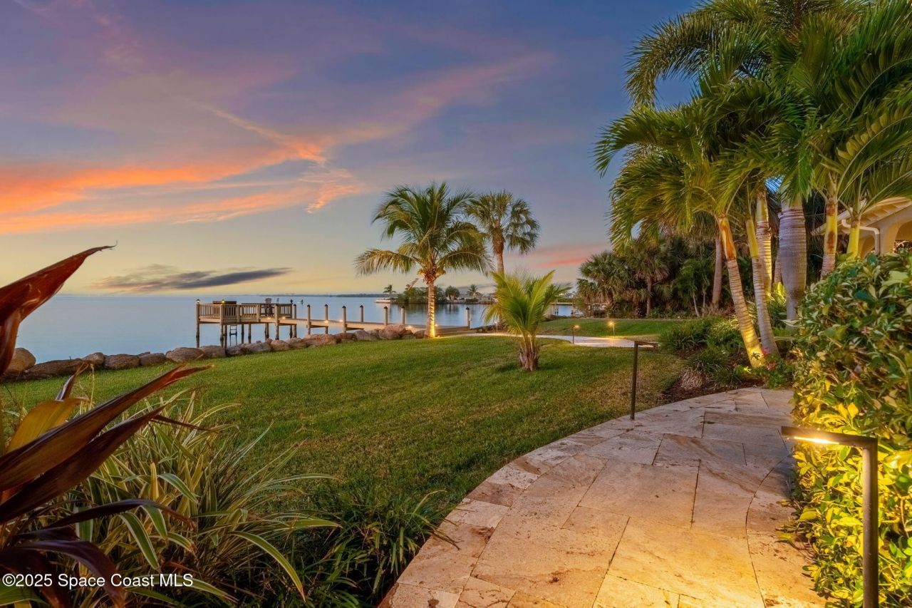 467 Spoonbill Lane, Melbourne Beach, FL 32951 Photo