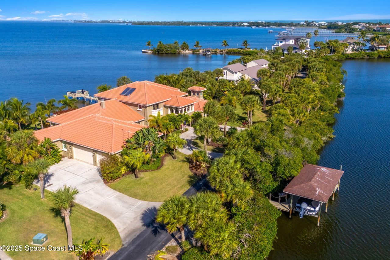 467 Spoonbill Lane, Melbourne Beach, FL 32951 Photo