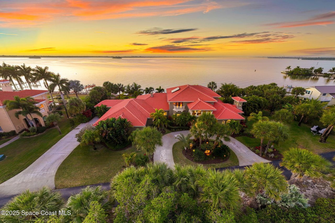 467 Spoonbill Lane, Melbourne Beach, FL 32951 Photo