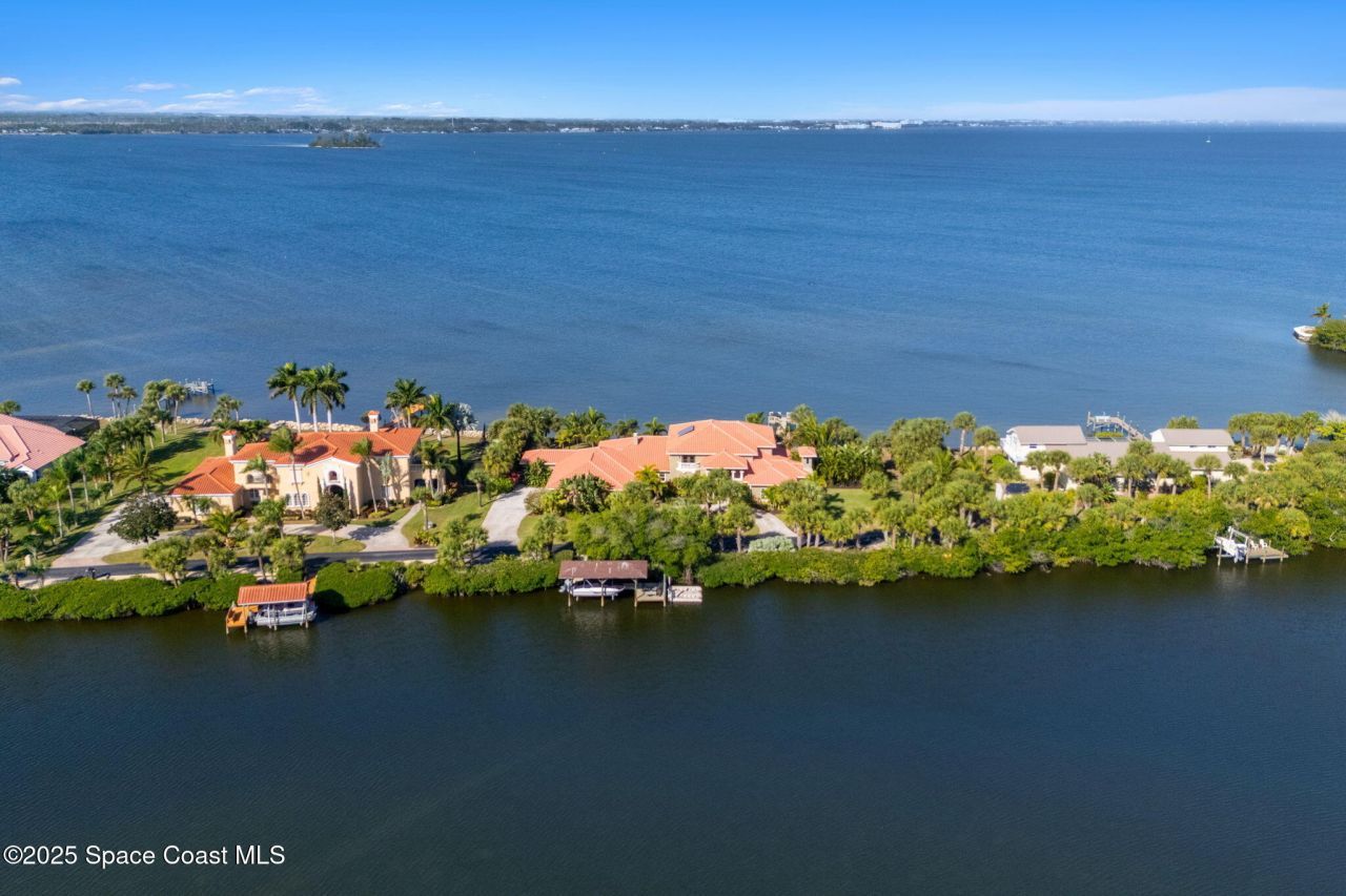 467 Spoonbill Lane, Melbourne Beach, FL 32951 Photo