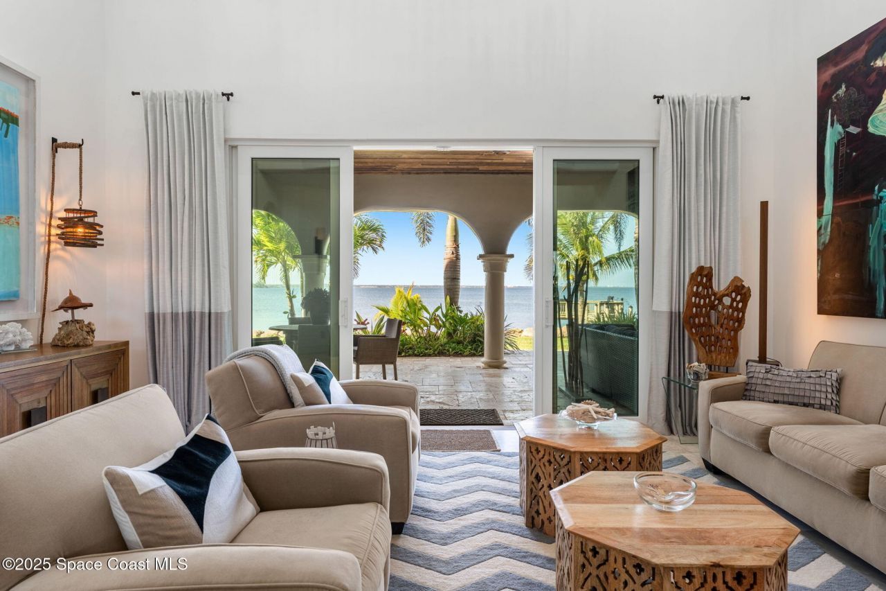 467 Spoonbill Lane, Melbourne Beach, FL 32951 Photo