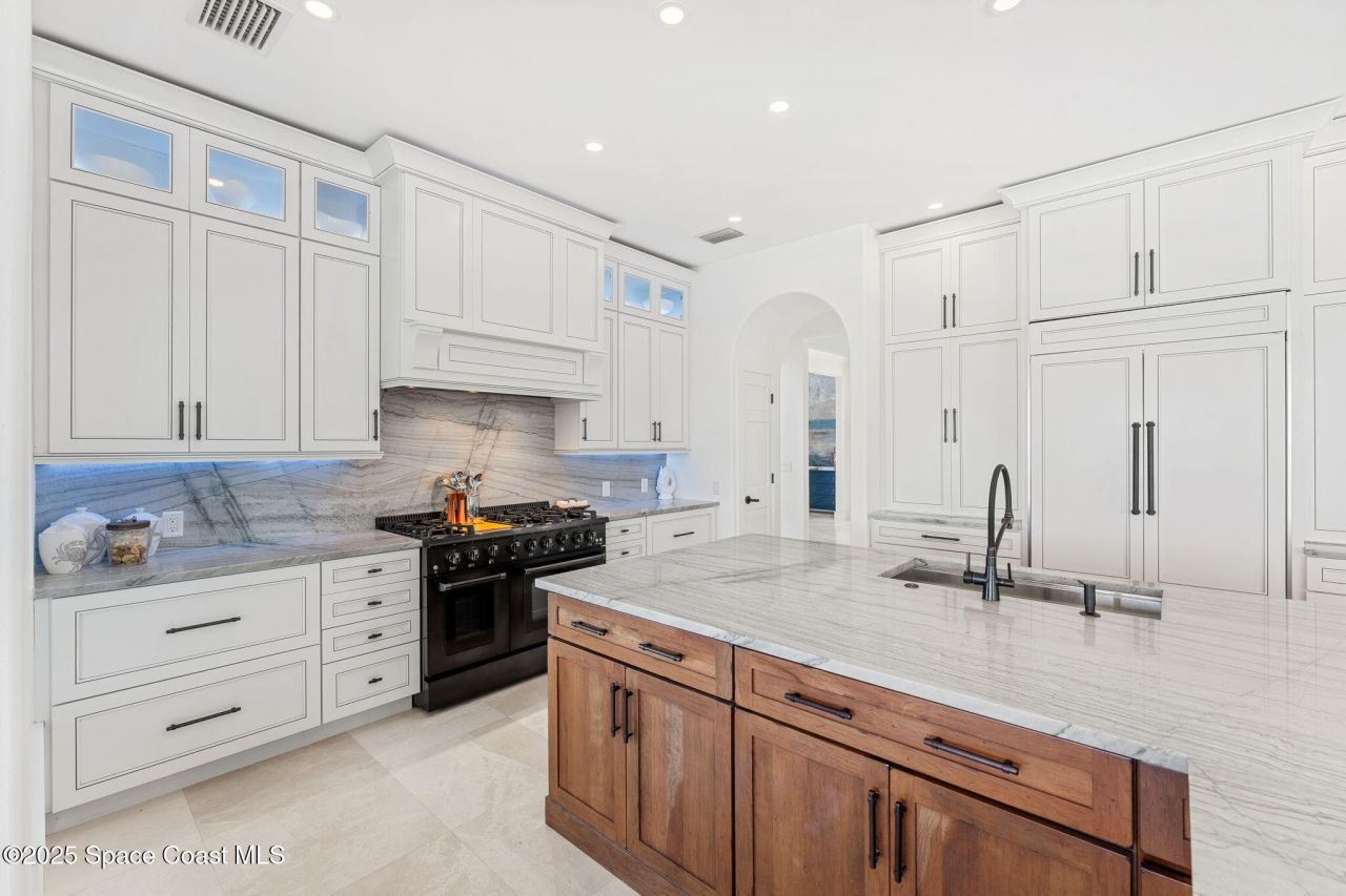 467 Spoonbill Lane, Melbourne Beach, FL 32951 Photo