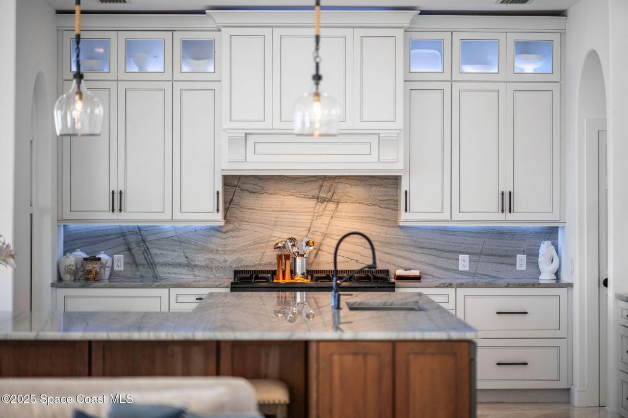 467 Spoonbill Lane, Melbourne Beach, FL 32951 Photo