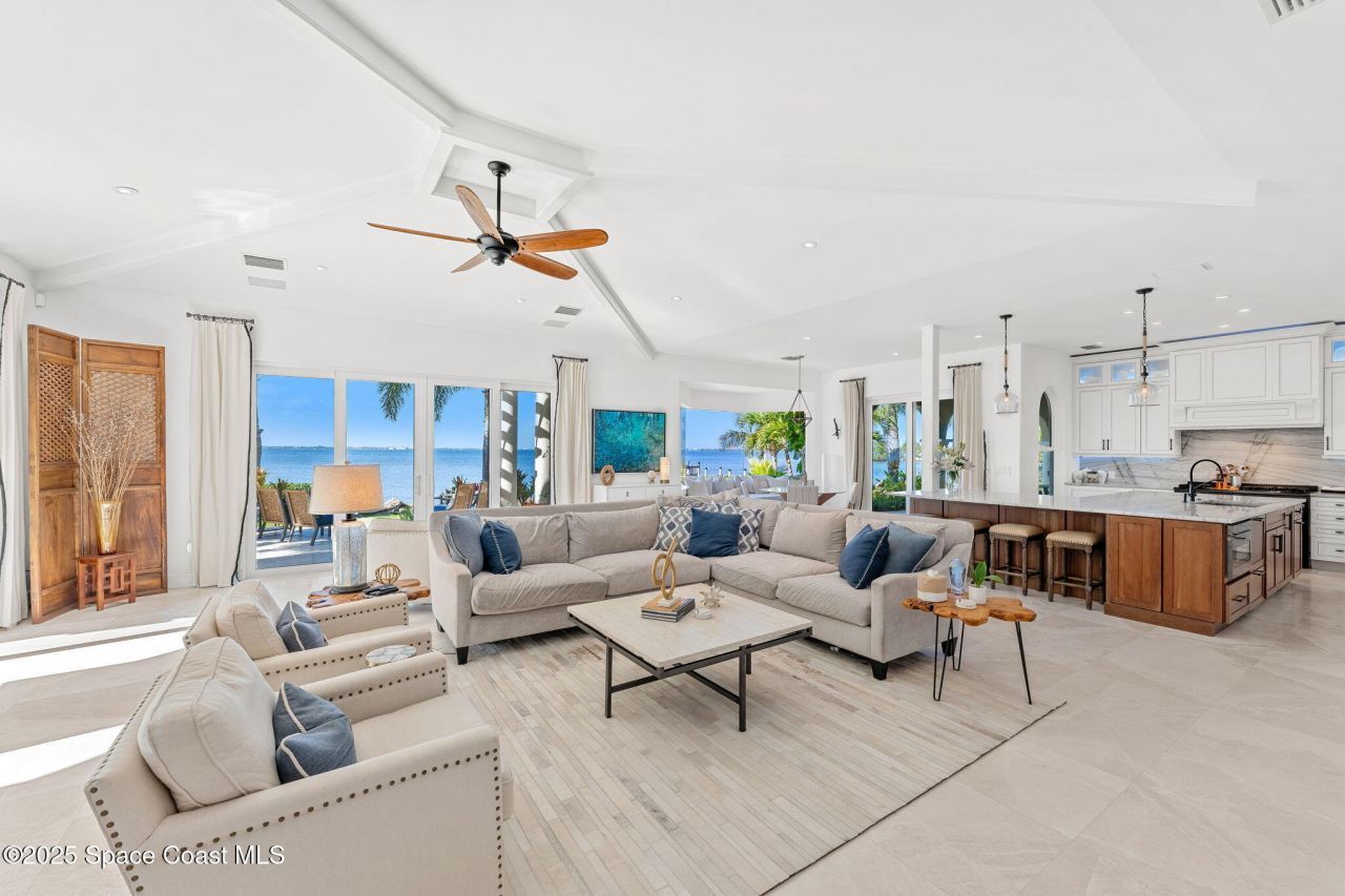 467 Spoonbill Lane, Melbourne Beach, FL 32951 Photo