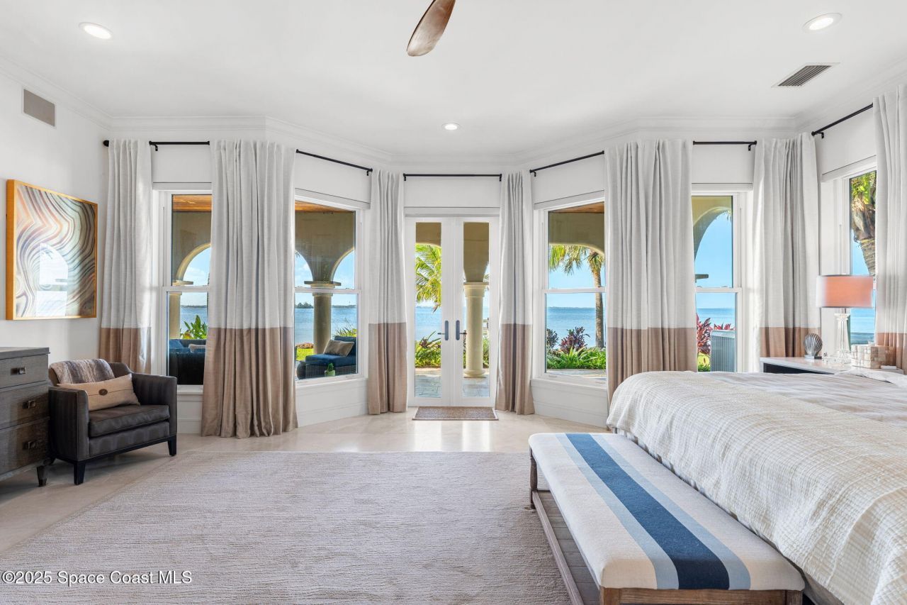 467 Spoonbill Lane, Melbourne Beach, FL 32951 Photo