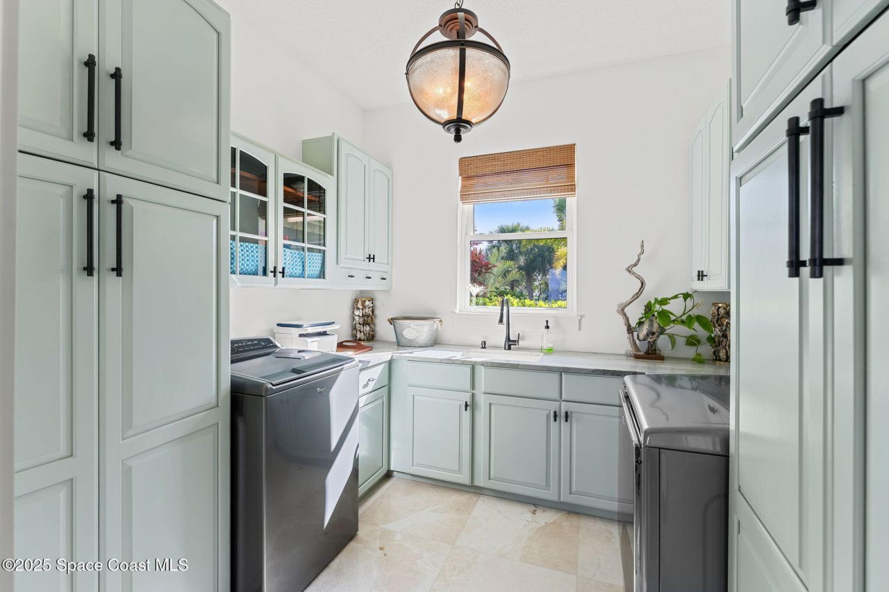 467 Spoonbill Lane, Melbourne Beach, FL 32951 Photo