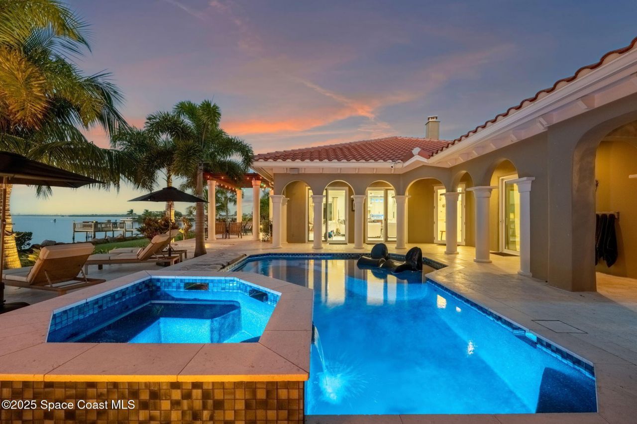 467 Spoonbill Lane, Melbourne Beach, FL 32951 Photo