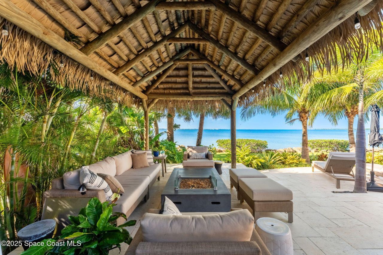 467 Spoonbill Lane, Melbourne Beach, FL 32951 Photo