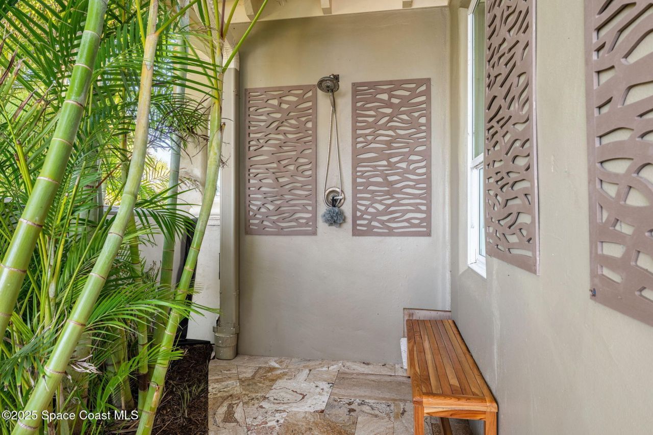 467 Spoonbill Lane, Melbourne Beach, FL 32951 Photo